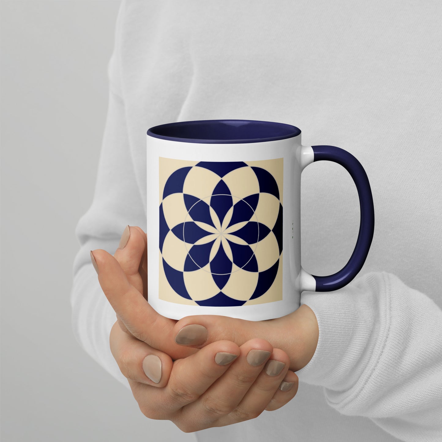 11 oz Glossy Mug - Beige Blue Tile
